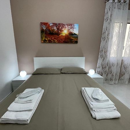 B&B Holden House Bari Luaran gambar